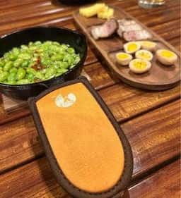 路地裏酒場 キャンプ飯なにわ