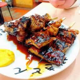 やきとん まこちゃん 本店