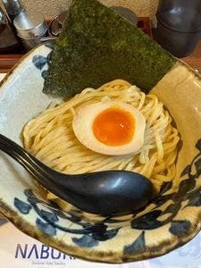 なぶら