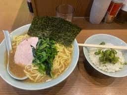 横浜家系ラーメン 武蔵家 秋津店