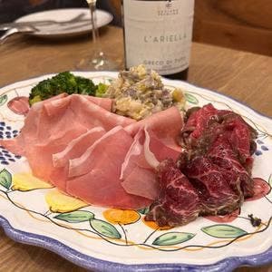 トラットリア ベスビオ