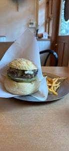 burger kitchen CHATTY CHATTY