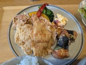 丹波山本亀岡本店 鶏と亀