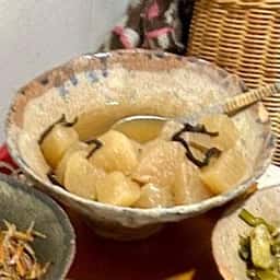 紅一点 Punto Rojo