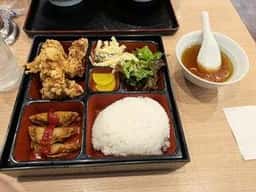 中華ファミリーレストランささかつ