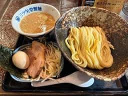 三ツ矢堂製麺 池袋サンシャイン60通り店