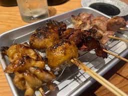 炭火旨串 鶏舌豚