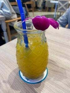 Hawaiian Cafe OluOlu 西新宿店