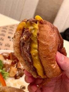 BRISK STAND KABUKICHO