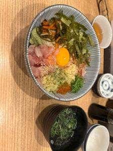 魚屋スタンド ふじ 新なにわ大食堂店