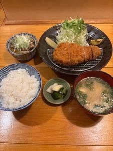 とんかつ つちの家