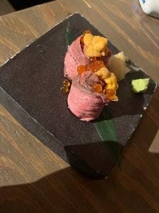 肉と炉ばた さんど。