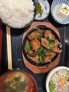 水道橋大衆酒場 合掌