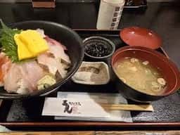 炭火割烹三是 新宿西口店