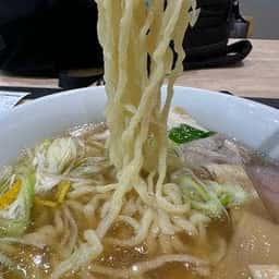 羽田産直館 イートインコーナー