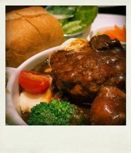 CAFÉ AUX BACCHANALES 渋谷