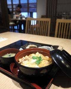 博多華味鳥 博多駅筑紫口店