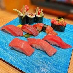 グルメ廻転寿司 まぐろ問屋 三浦三崎港 横浜ポルタ店