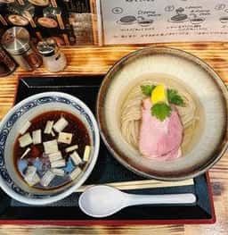 JAPANESE光ラーメン