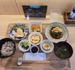 食堂諭きしん