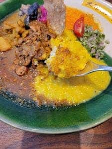 スパイスカレー食堂 東林間店