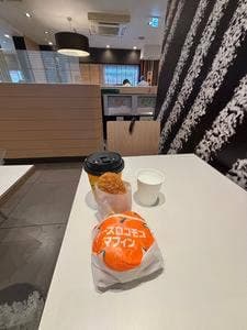 マクドナルド なんばパークス前店