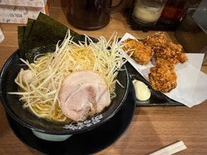 横浜家系ラーメン 町田商店 新百合ヶ丘駅前店