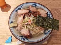 銀座はるちゃんラーメン