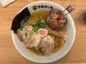 鮨とラーメン うおがしや 渋谷