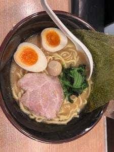 横浜家系ラーメン 釜利家