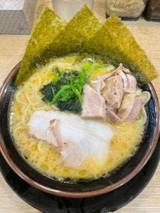 横浜家系ラーメン ぎん家 名古屋駅西口店