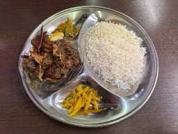 サルシーナハラールフーズ