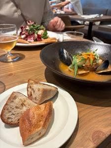 ricca GALETTE BISTRO