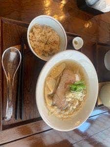 鯛そば・茶漬 磯LABO 六町店