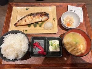 炭旬 新宿西口野村ビル本店