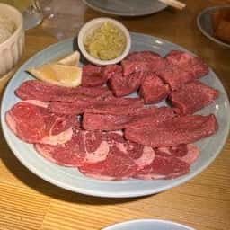 炭火焼肉ホルモン 土俵の真ん中 東松原店