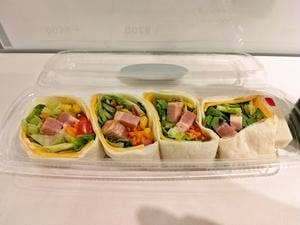 SALAD FIGHT 中之島フェスティバルプラザ店