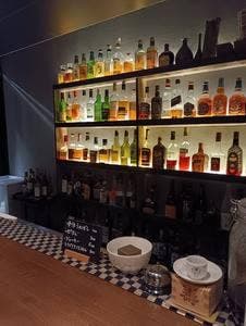 Bar & Living 結