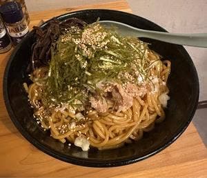 麺尊 RAGE 神田 交点