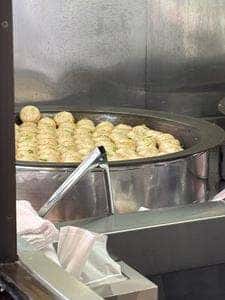 弄堂 生煎饅頭 鶴橋FC店