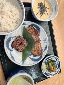 牛たんとろろ麦めし ねぎし 赤羽店