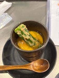 集へい