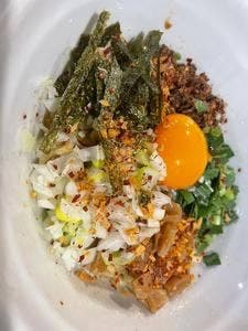 台湾ラーメンと酒菜のお店ジャン&スワン