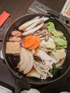 しゃぶしゃぶ すき焼き食べ放題 和牛と豚 心斎橋店