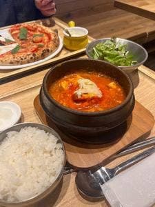 シクタン 三井アウトレットパーク横浜ベイサイド店