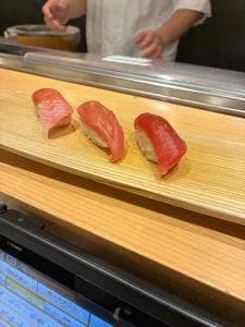 天然本まぐろ ありそ鮨し GRANSTA TOKYO店