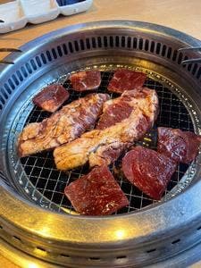 焼肉きんぐ 京都桃山店