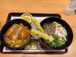 資さんうどん 成田店