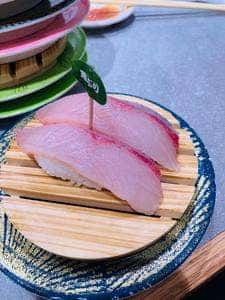 回転寿司 根室花まる メトロエム後楽園店