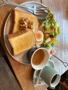 自家焙煎工房カフェ little island 三原台公園前店